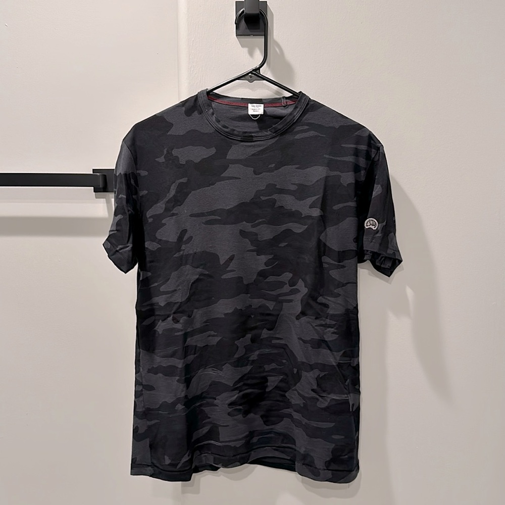 Todd Snyder x Champion collab vintage camo T-shirt.